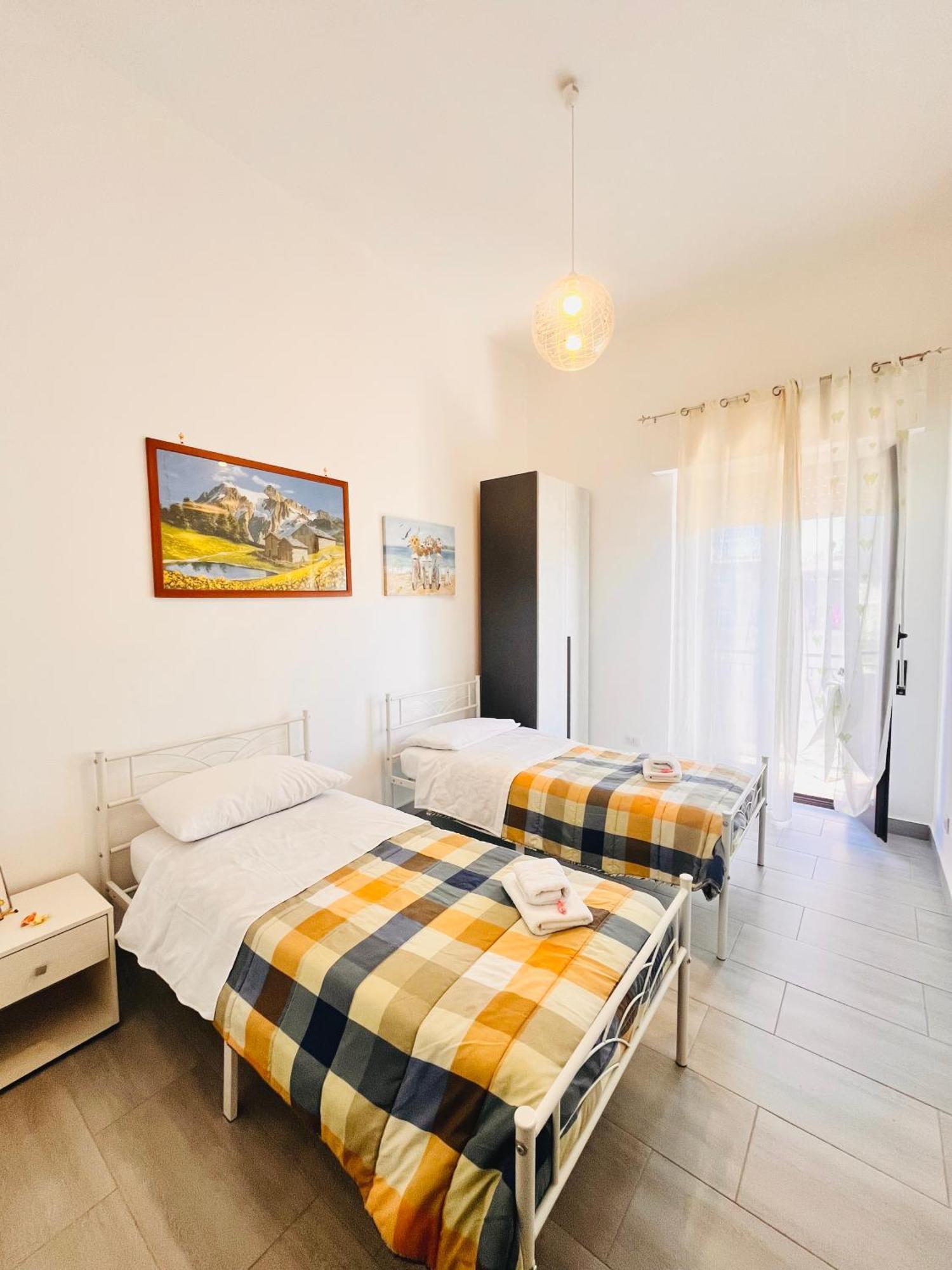 Casa Vacanza Cuto บาเกเรีย ภายนอก รูปภาพ
