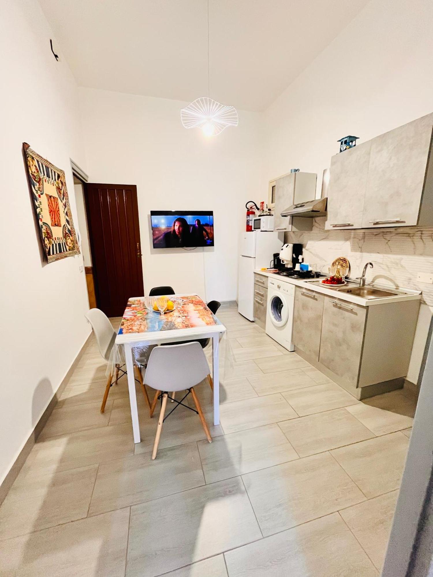 Casa Vacanza Cuto บาเกเรีย ภายนอก รูปภาพ
