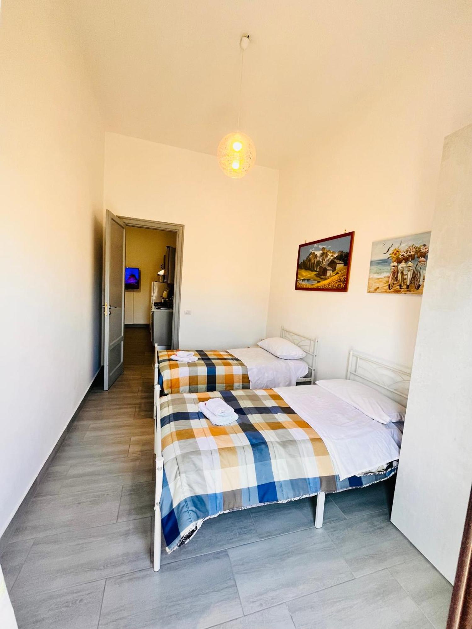 Casa Vacanza Cuto บาเกเรีย ภายนอก รูปภาพ
