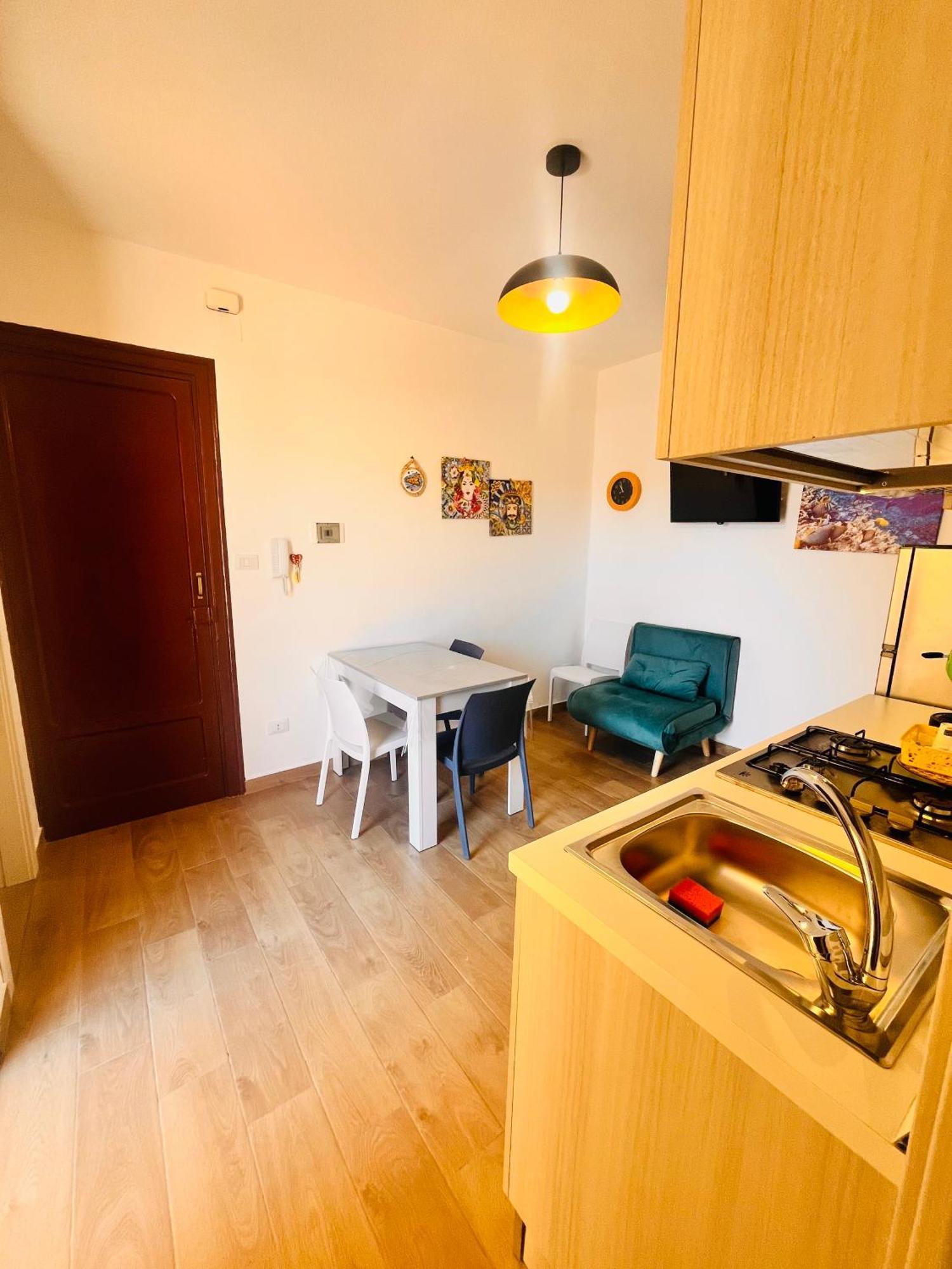 Casa Vacanza Cuto บาเกเรีย ภายนอก รูปภาพ